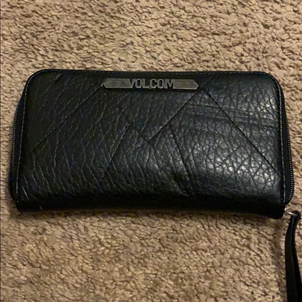 Volcom black wallet.